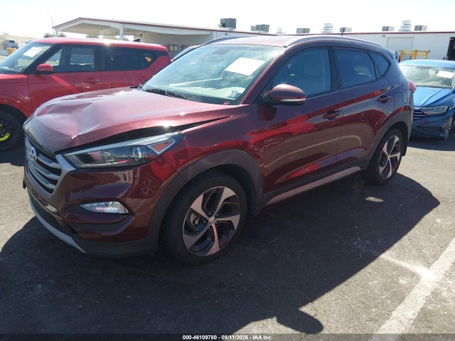 KM8J33A29HU378704 Hyundai Tucson Sport