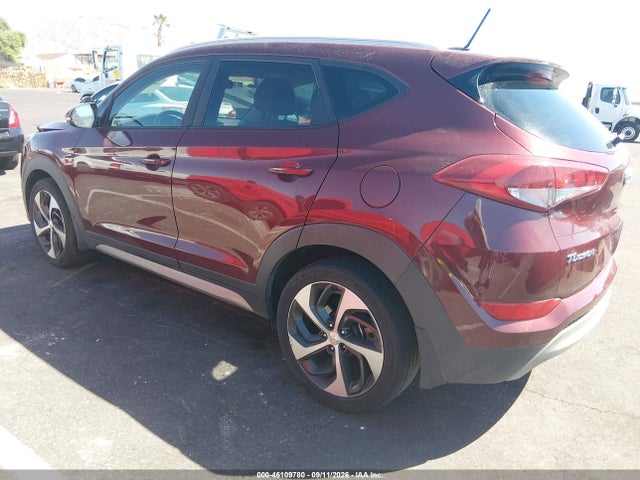 46109780 :رقم المزاد ، KM8J33A29HU378704 vin ، 2017 Hyundai Tucson Sport مزاد بيع