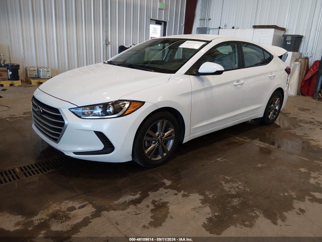 Hyundai ELANTRA SE 2017 5NPD84LF0HH123085 Image 2