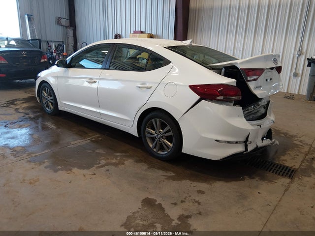 Hyundai ELANTRA SE 2017 5NPD84LF0HH123085 Image 3