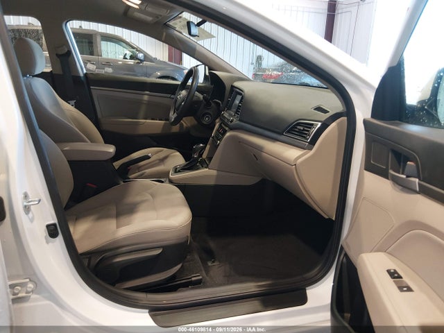Hyundai ELANTRA SE 2017 5NPD84LF0HH123085 Image 5