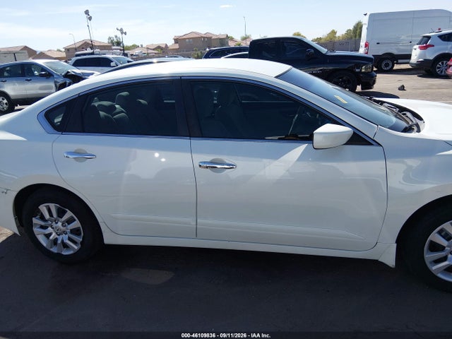 Nissan Altima 2.5 S 2014 1N4AL3AP9EN347691 Image 13