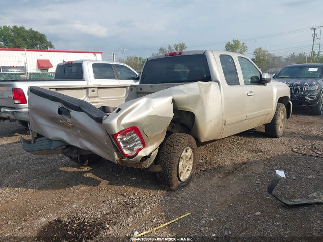 Продаж на аукціоні авто 2007 Chevrolet Silverado 1500 Ltz, vin: 1GCEK19J67Z628698, номер лоту: 46109840