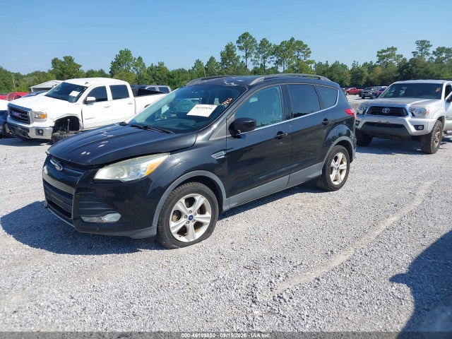 46109850 :رقم المزاد ، 1FMCU0GX3FUA57813 vin ، 2015 Ford Escape Se مزاد بيع