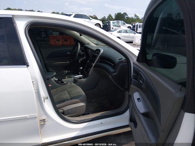 46109863 :رقم المزاد ، 1G11B5SL6EF117999 vin ، 2014 Chevrolet Malibu 1ls مزاد بيع