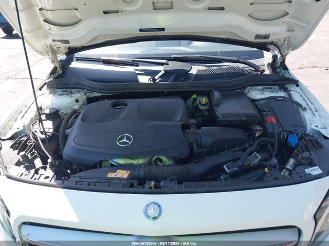 WDCTG4GB6HJ349218 Mercedes-Benz Gla 250 4matic