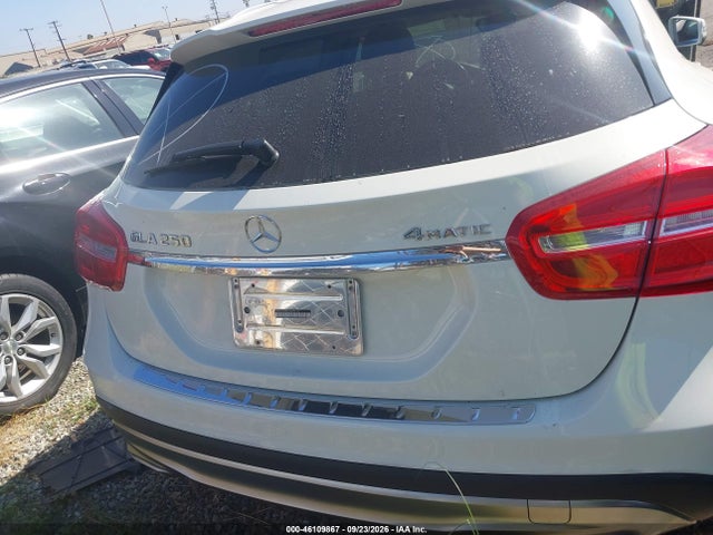 WDCTG4GB6HJ349218 Mercedes-Benz Gla 250 4matic