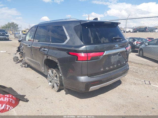 Aukcja sprzedaży 2023 Toyota Sequoia Capstone, vin: 7SVAAABA3PX017346, numer aukcji: 46109892