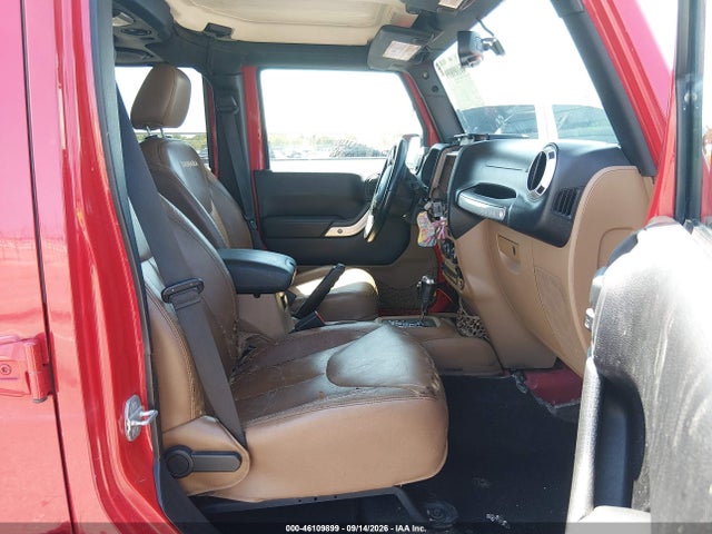2014 Jeep Wrangler Unlimited Sahara მანქანა იყიდება აუქციონზე, vin: 1C4BJWEG7EL112105, აუქციონის ნომერი: 46109899