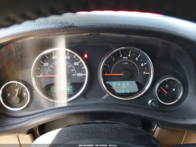 2014 Jeep Wrangler Unlimited Sahara მანქანა იყიდება აუქციონზე, vin: 1C4BJWEG7EL112105, აუქციონის ნომერი: 46109899