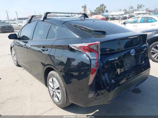 Toyota Prius Two 2017 JTDKBRFU3H3043050 Image 3