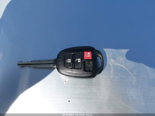 Toyota Highlander Le Plus V6 2016 5TDZKRFH0GS122139 Image 11