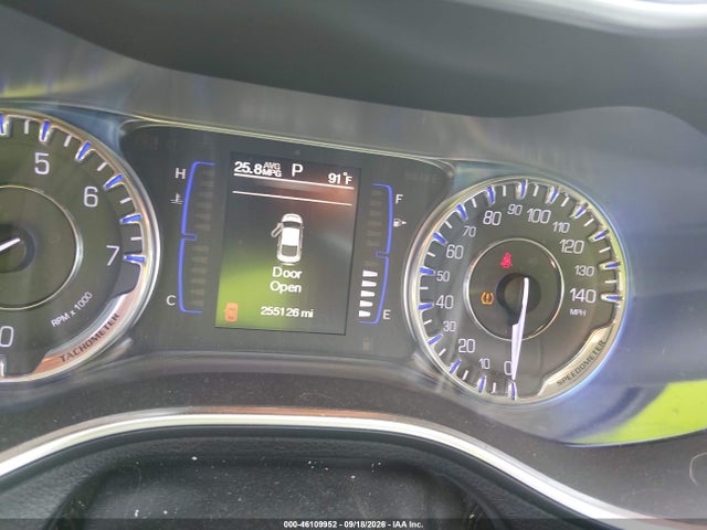 Продаж на аукціоні авто 2015 Chrysler 200 Limited, vin: 1C3CCCAB5FN603449, номер лоту: 46109952
