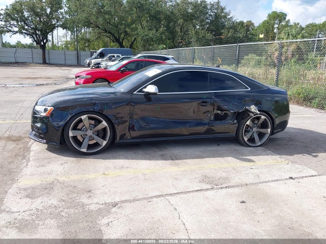 46109990 :رقم المزاد ، WUAC6AFR9EA901573 vin ، 2014 Audi Rs 5 4.2 مزاد بيع