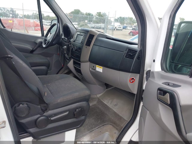 Продажа на аукционе авто 2016 Mercedes-benz Sprinter 2500 Normal Roof, vin: WD3PE7DD9GP177857, номер лота: 46109991