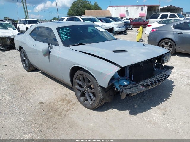 46110016 :رقم المزاد ، 2C3CDZAG5NH214930 vin ، 2022 Dodge Challenger Sxt مزاد بيع