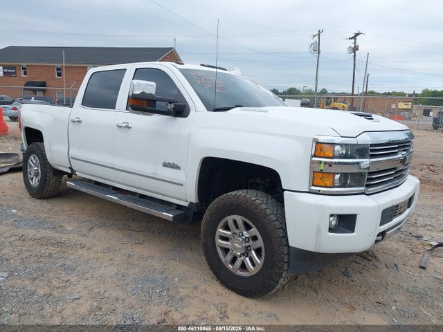 2017 Chevrolet Silverado 3500hd High Country მანქანა იყიდება აუქციონზე, vin: 1GC4K1EY4HF201988, აუქციონის ნომერი: 46110065