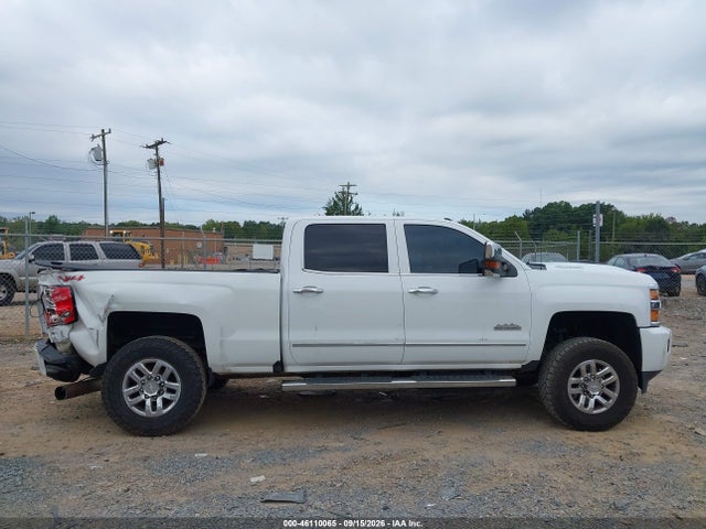 Продаж на аукціоні авто 2017 Chevrolet Silverado 3500hd High Country, vin: 1GC4K1EY4HF201988, номер лоту: 46110065