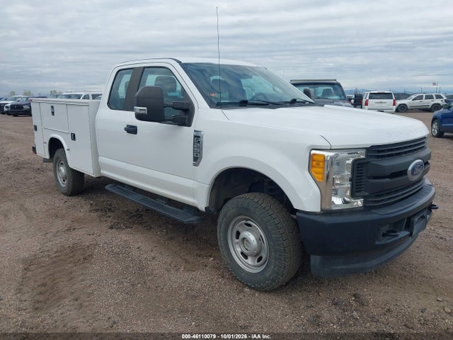 46110079 :رقم المزاد ، 1FD7X2B63HED60509 vin ، 2017 Ford F-250 Xl مزاد بيع