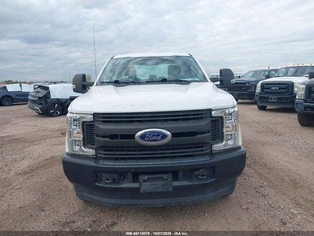46110079 :رقم المزاد ، 1FD7X2B63HED60509 vin ، 2017 Ford F-250 Xl مزاد بيع