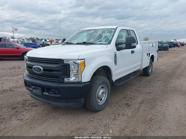 46110079 :رقم المزاد ، 1FD7X2B63HED60509 vin ، 2017 Ford F-250 Xl مزاد بيع