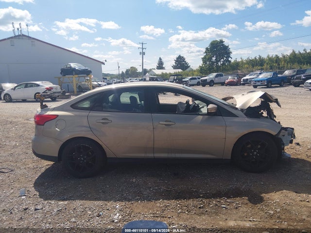 Продажа на аукционе авто 2016 Ford Focus Se, vin: 1FADP3F2XGL201989, номер лота: 46110101