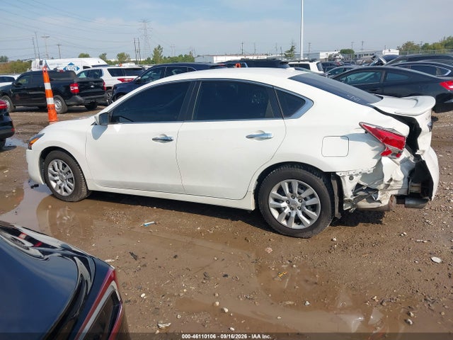 2015 Nissan Altima 2.5/2.5 S/2.5 Sl/2.5 Sv მანქანა იყიდება აუქციონზე, vin: 1N4AL3AP6FN335435, აუქციონის ნომერი: 46110106