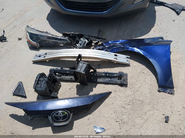 5YFEPMAE0NP337042 Toyota COROLLA LE