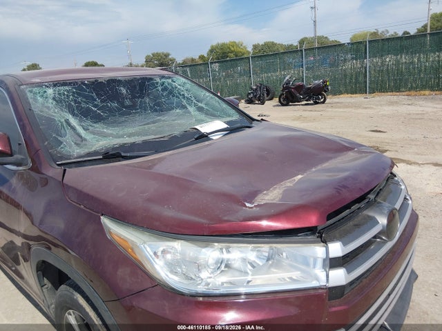 2017 Toyota Highlander Le Plus მანქანა იყიდება აუქციონზე, vin: 5TDZZRFH9HS214766, აუქციონის ნომერი: 46110185