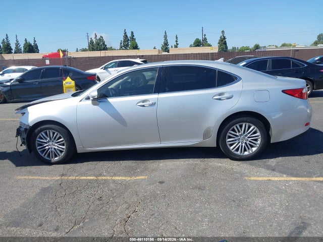 46110198 :رقم المزاد ، JTHBK1GG1D2041936 vin ، 2013 Lexus Es 350 مزاد بيع