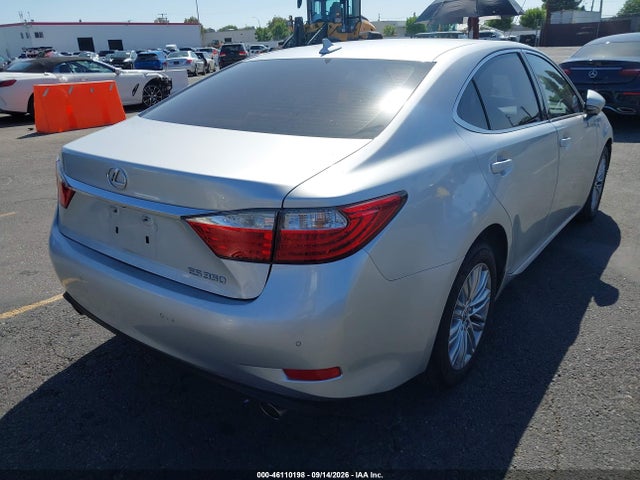 46110198 :رقم المزاد ، JTHBK1GG1D2041936 vin ، 2013 Lexus Es 350 مزاد بيع