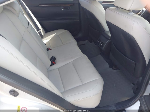 46110198 :رقم المزاد ، JTHBK1GG1D2041936 vin ، 2013 Lexus Es 350 مزاد بيع