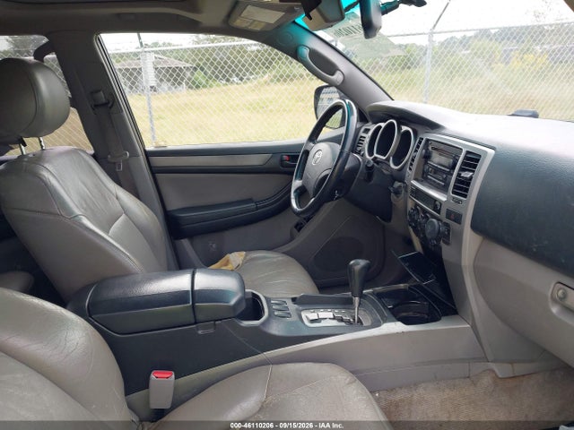 46110206 :رقم المزاد ، JTEZU14R158040764 vin ، 2005 Toyota 4runner Sr5 V6 مزاد بيع