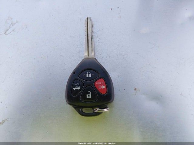 46110213 :رقم المزاد ، 4T1BF3EK2BU725528 vin ، 2011 Toyota Camry Xle مزاد بيع