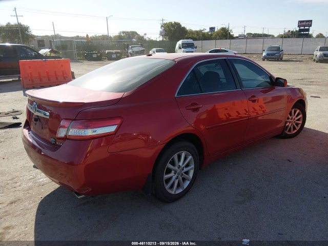 46110213 :رقم المزاد ، 4T1BF3EK2BU725528 vin ، 2011 Toyota Camry Xle مزاد بيع