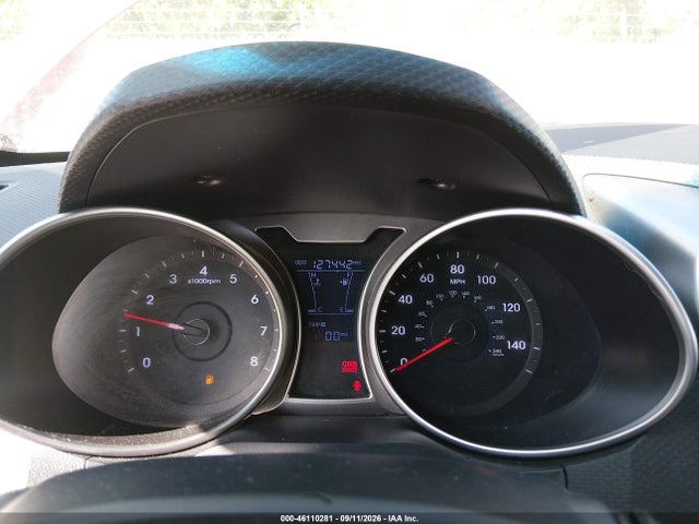 2012 Hyundai Veloster Base W/red/black მანქანა იყიდება აუქციონზე, vin: KMHTC6AD2CU053221, აუქციონის ნომერი: 46110281