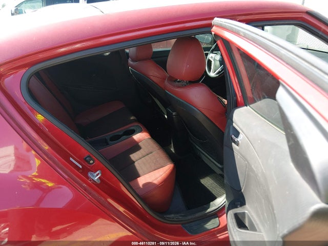 2012 Hyundai Veloster Base W/red/black მანქანა იყიდება აუქციონზე, vin: KMHTC6AD2CU053221, აუქციონის ნომერი: 46110281