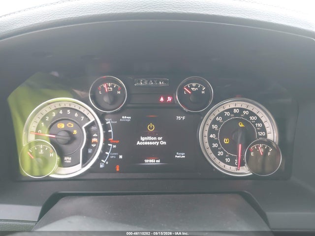 46110282 :رقم المزاد ، 1C6RR7MT4JS196452 vin ، 2018 Ram 1500 Night  4x4 5'7 Box مزاد بيع