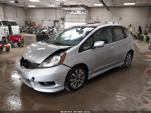 46110319 :رقم المزاد ، JHMGE8H5XDC035419 vin ، 2013 Honda Fit Sport مزاد بيع