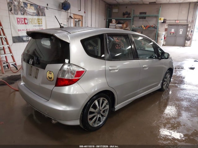 46110319 :رقم المزاد ، JHMGE8H5XDC035419 vin ، 2013 Honda Fit Sport مزاد بيع
