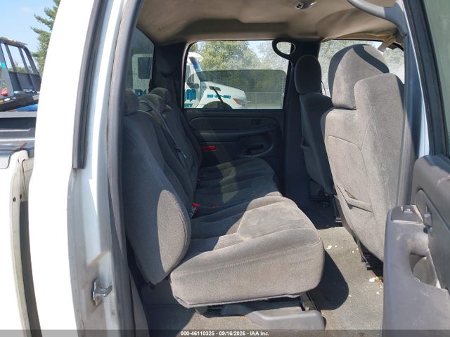 Продажа на аукционе авто 2005 Chevrolet Silverado 1500 Z71, vin: 2GCEK13T651213669, номер лота: 46110325