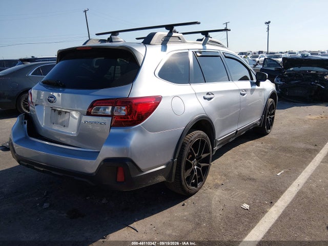 Subaru Outback 2.5i Limited 2018 4S4BSAKC1J3292074 Image 4