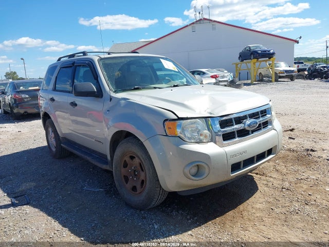 46110353 :رقم المزاد ، 1FMCU93188KC92891 vin ، 2008 Ford Escape Xlt مزاد بيع