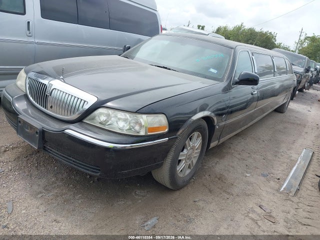 Продажа на аукционе авто 2007 Lincoln Town Car Executive, vin: 1L1FM88W37Y602597, номер лота: 46110354