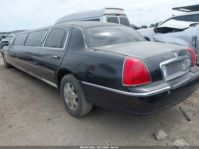 Продажа на аукционе авто 2007 Lincoln Town Car Executive, vin: 1L1FM88W37Y602597, номер лота: 46110354