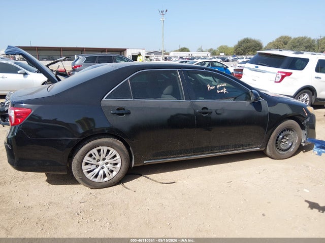 46110361 :رقم المزاد ، 4T4BF1FK0ER416556 vin ، 2014 Toyota Camry Le مزاد بيع