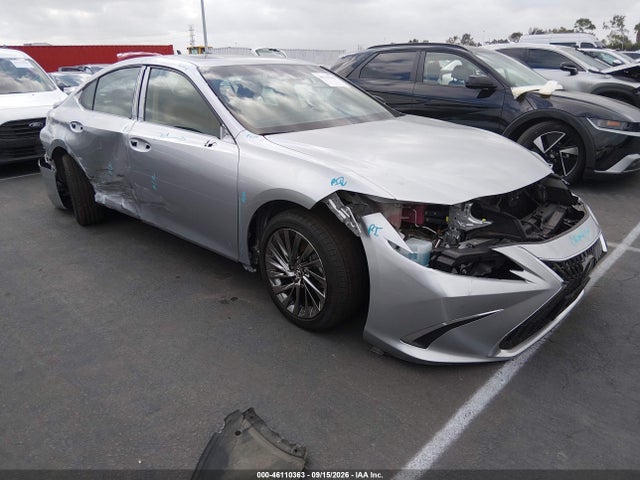 Продаж на аукціоні авто 2024 Lexus Es 300h Luxury, vin: 58AEA1C15RU042686, номер лоту: 46110363