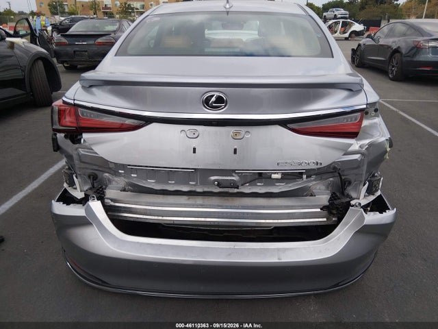 2024 Lexus Es 300h Luxury მანქანა იყიდება აუქციონზე, vin: 58AEA1C15RU042686, აუქციონის ნომერი: 46110363
