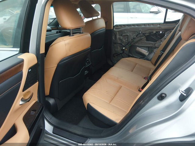 2024 Lexus Es 300h Luxury მანქანა იყიდება აუქციონზე, vin: 58AEA1C15RU042686, აუქციონის ნომერი: 46110363