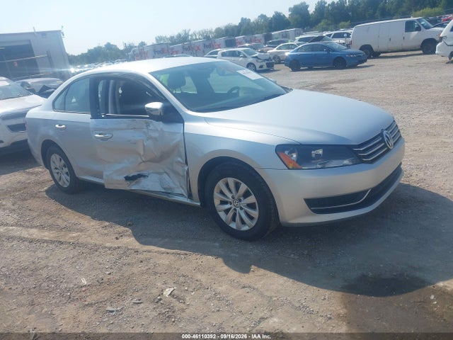 2013 Volkswagen Passat 2.5l S მანქანა იყიდება აუქციონზე, vin: 1VWAP7A33DC086200, აუქციონის ნომერი: 46110392